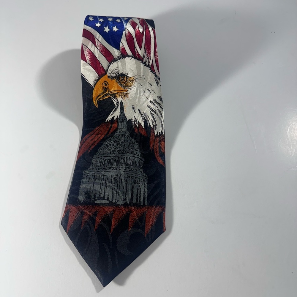 Fratello USA Patriotic Bald Eagle & Capitol Men's Tie - Red, White & Blue